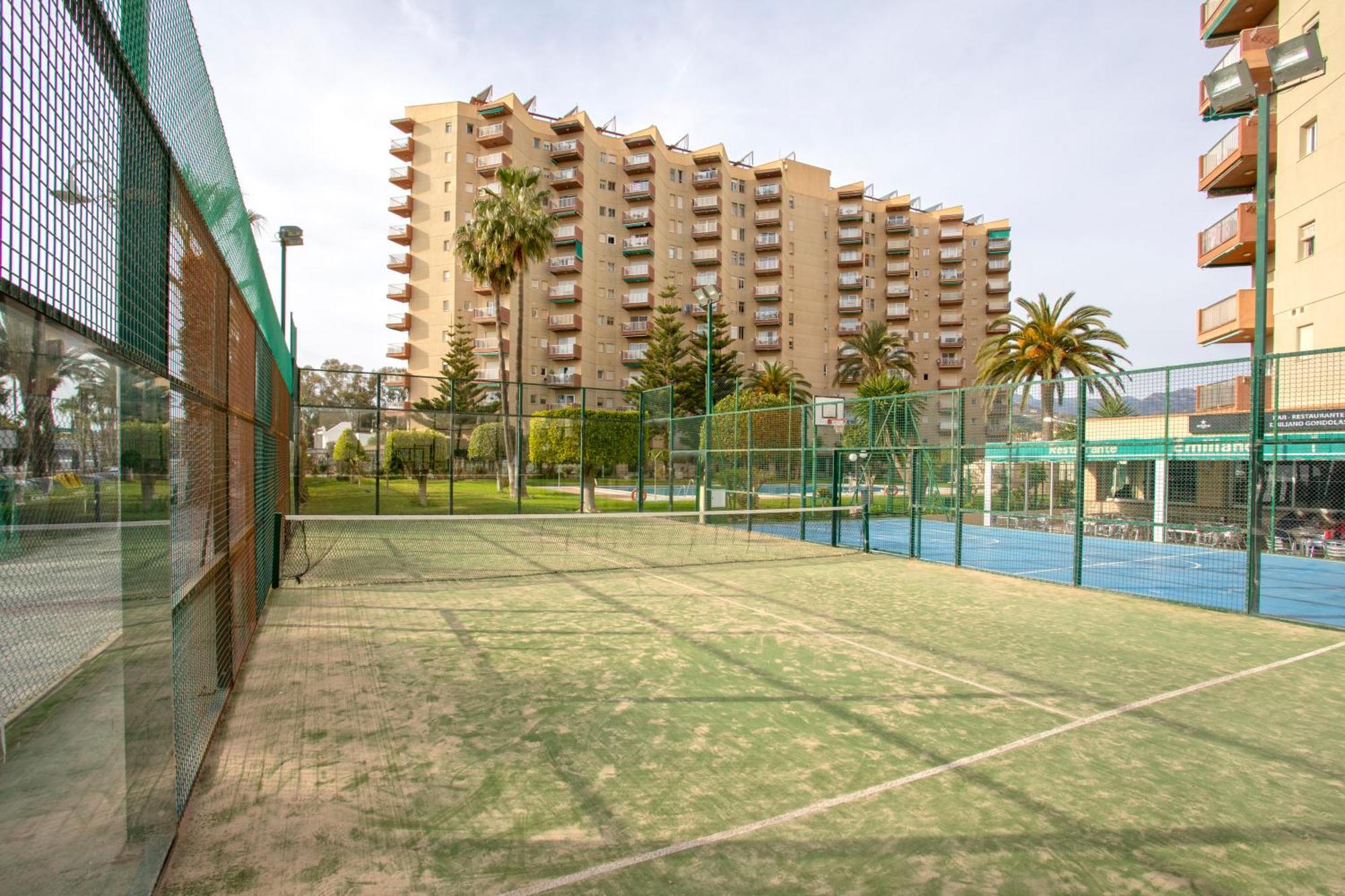 1004 - Beachfront Apartment On El Paseo, 4 Pers - Air Conditionning - Wi-Fi - Smart Tv Almunecar Exterior foto