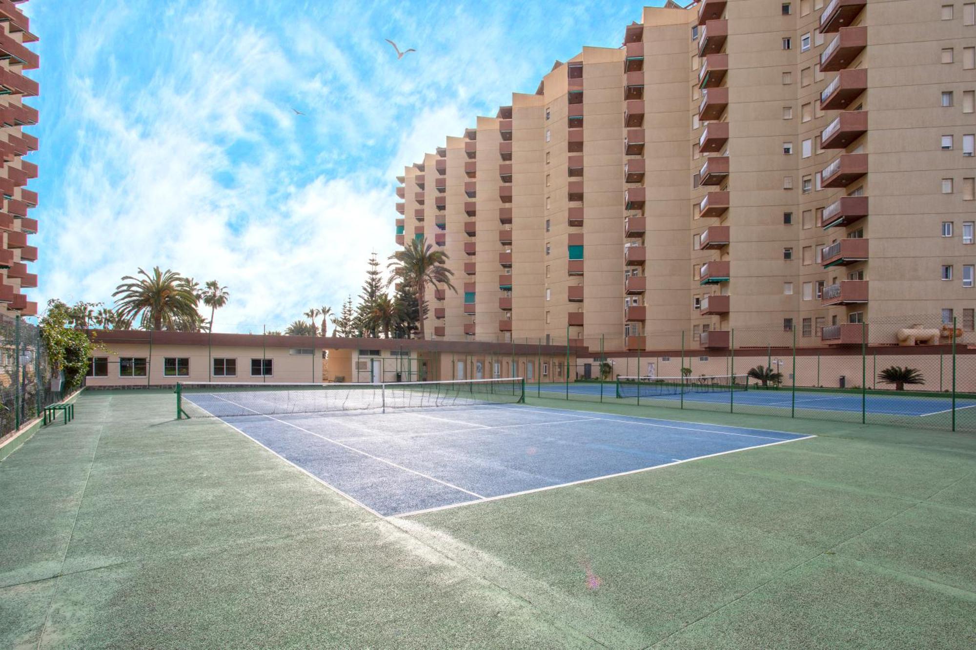 1004 - Beachfront Apartment On El Paseo, 4 Pers - Air Conditionning - Wi-Fi - Smart Tv Almunecar Exterior foto