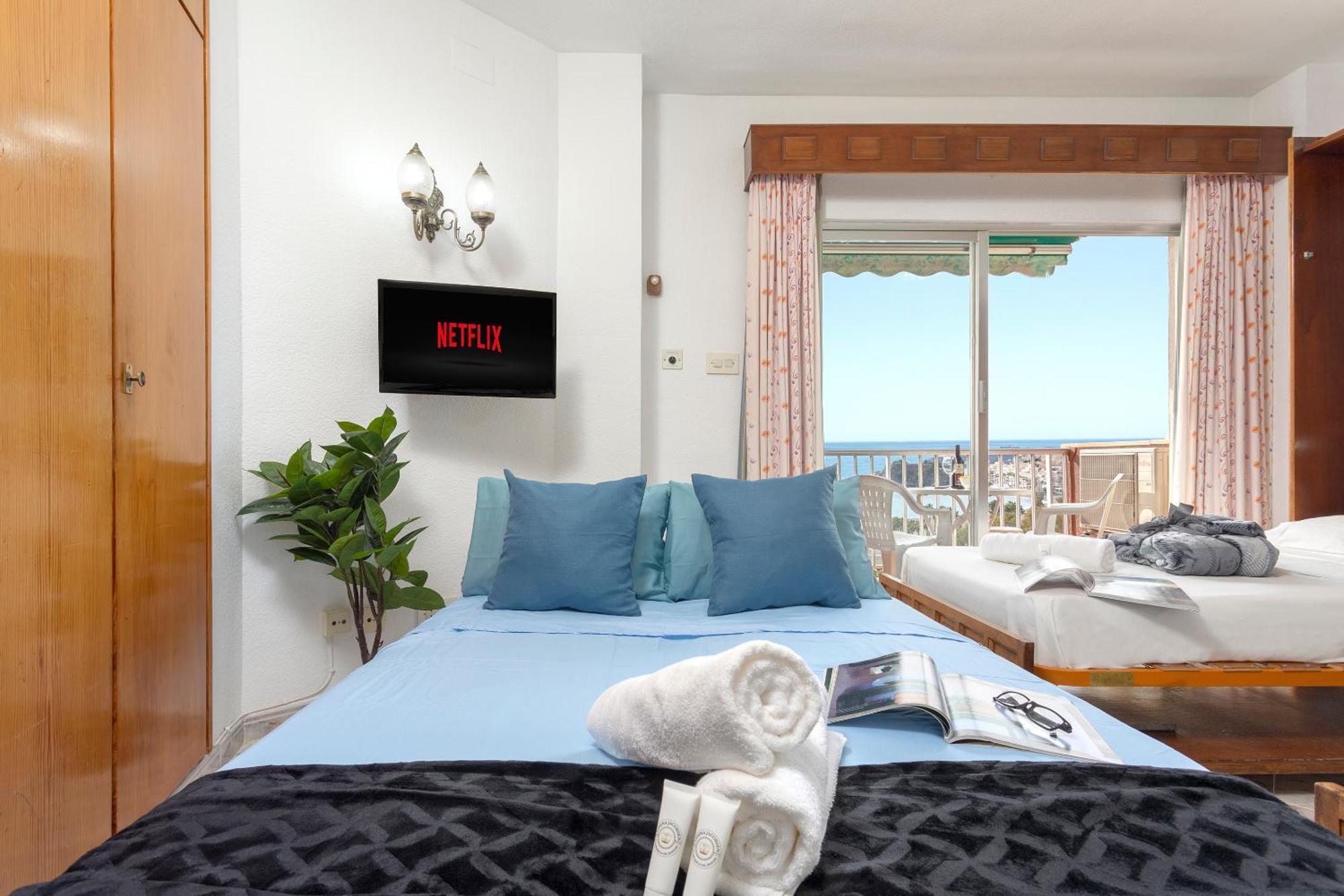 1004 - Beachfront Apartment On El Paseo, 4 Pers - Air Conditionning - Wi-Fi - Smart Tv Almunecar Exterior foto
