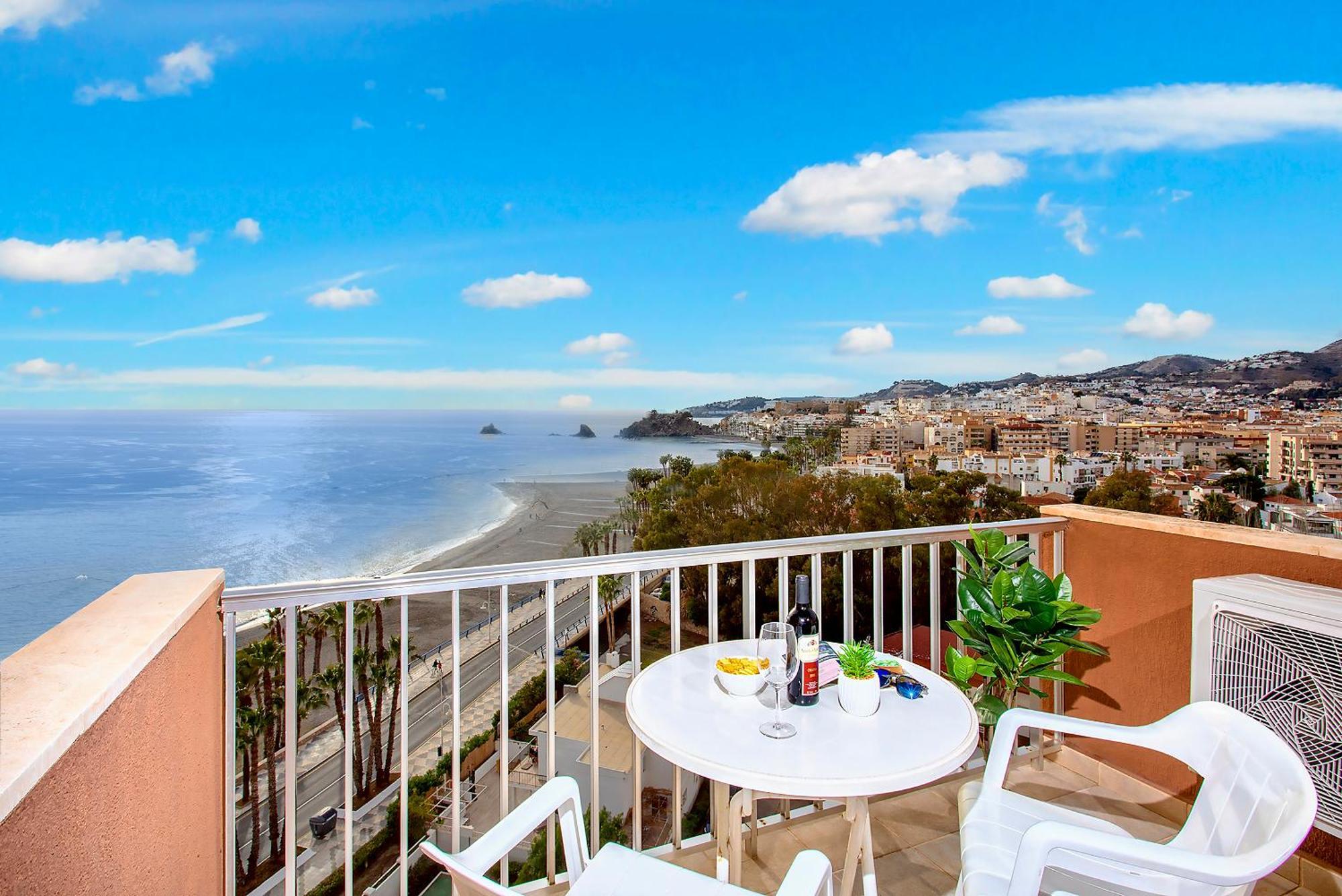 1004 - Beachfront Apartment On El Paseo, 4 Pers - Air Conditionning - Wi-Fi - Smart Tv Almunecar Exterior foto